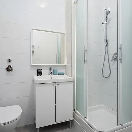 Hemeras Boutique Homes - Design In Canals District Апартаменты